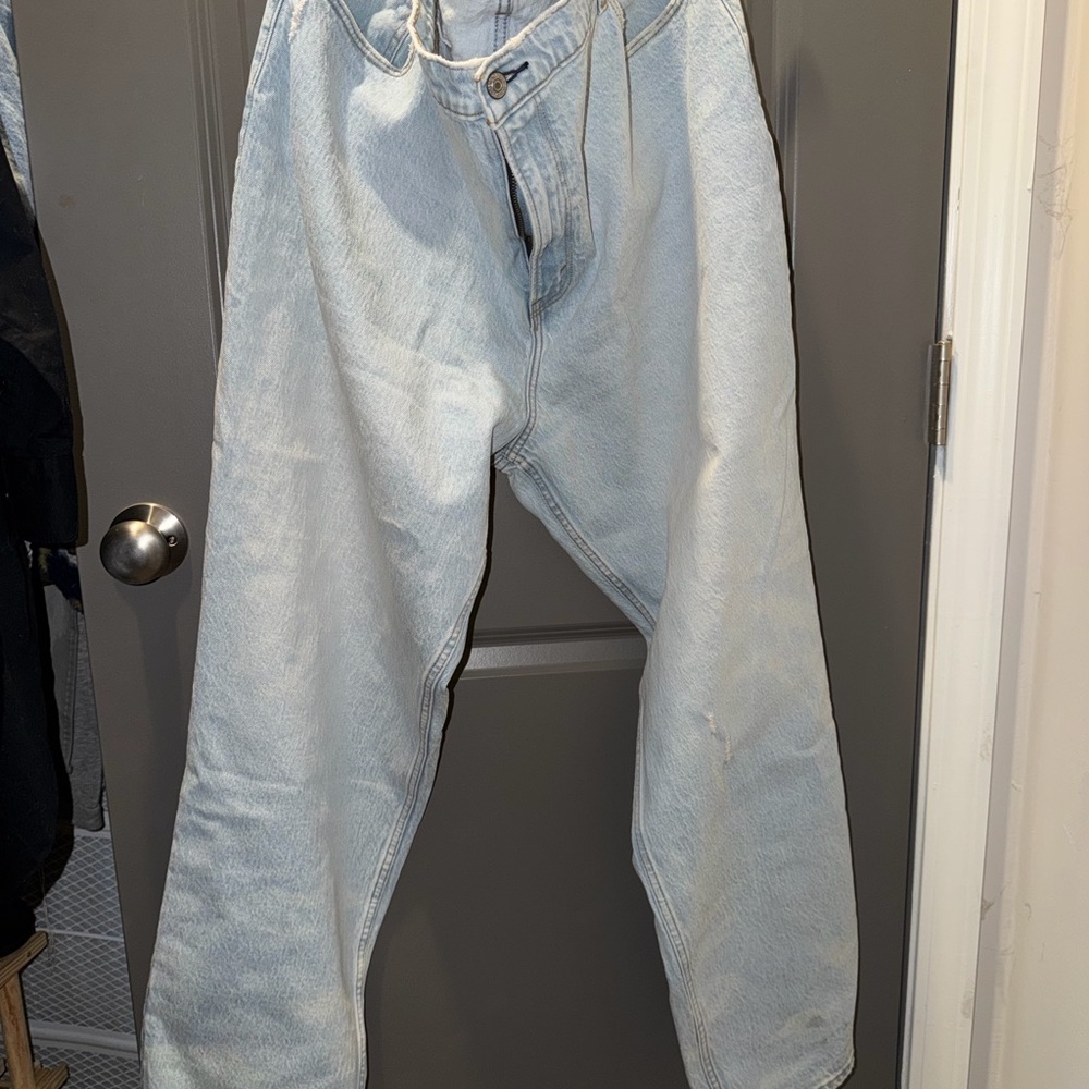 Abercrombie & Fitch Light Blue Relaxed Fit women's Jeans